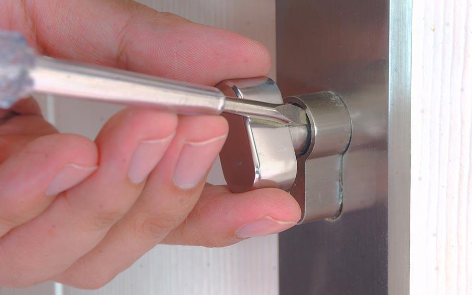 réseau serrurier dépannage Mennecy